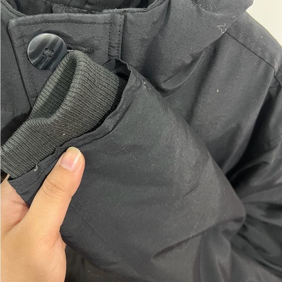 OLD NAVY MENS JACKET - Picture 2 of 7